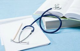 Livro + Estetoscopio_NET_OK_1.jpg